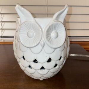 Yankee Candle Owl Scenterpiece Warmer